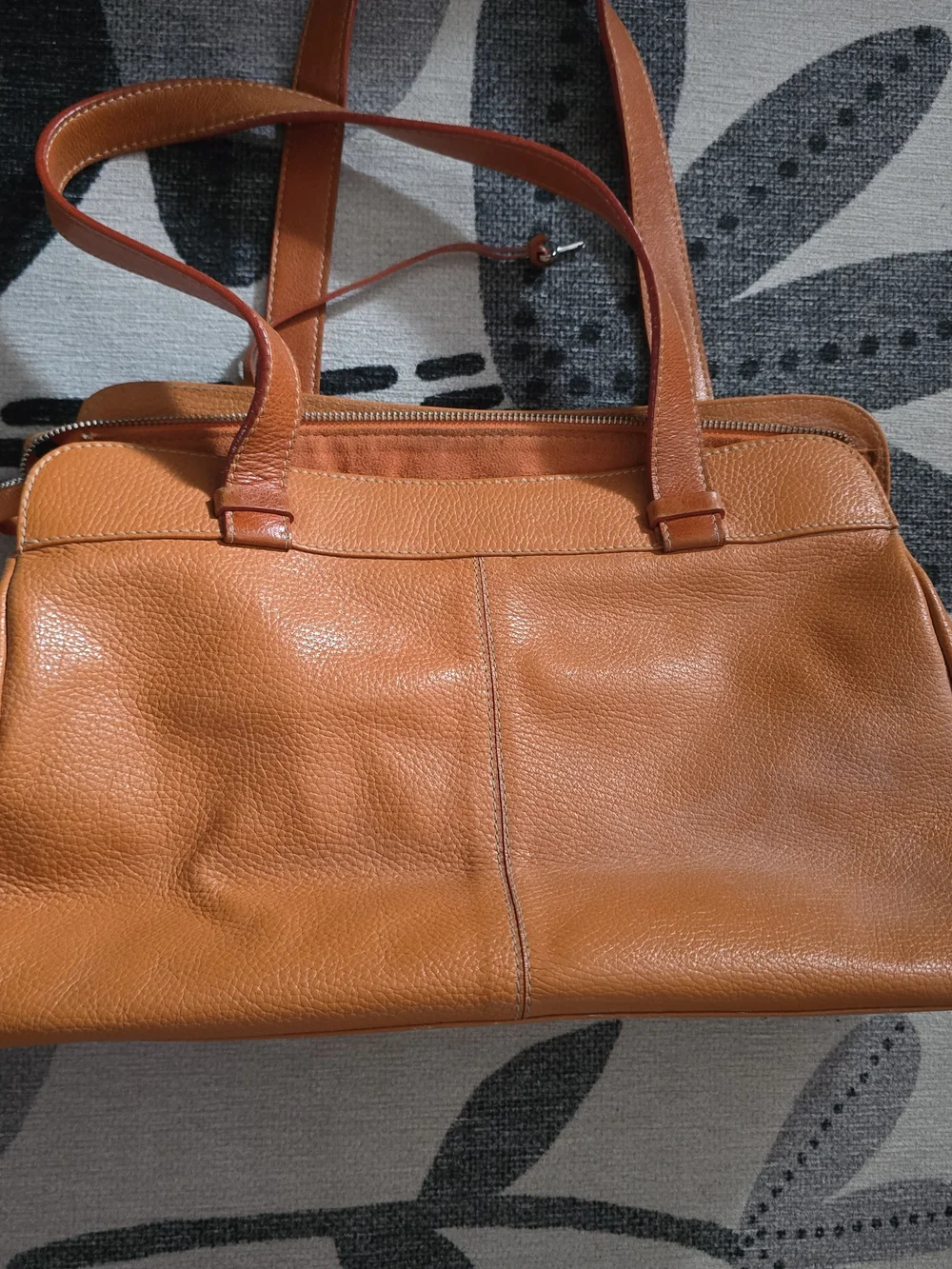 Tod's Orange Leather Shoulder Bag with Front Clasp